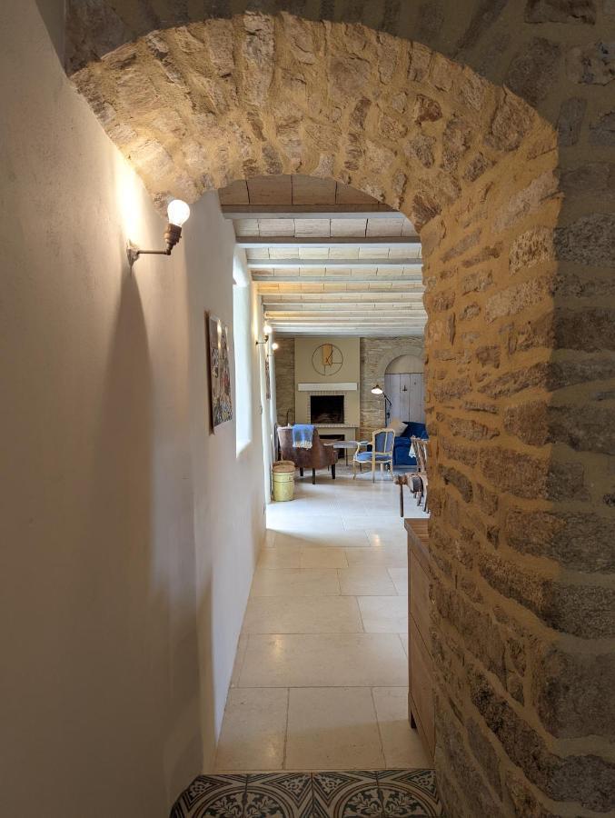 Maison Typique Bretonne Avec Toit De Chaume Camors Екстериор снимка
